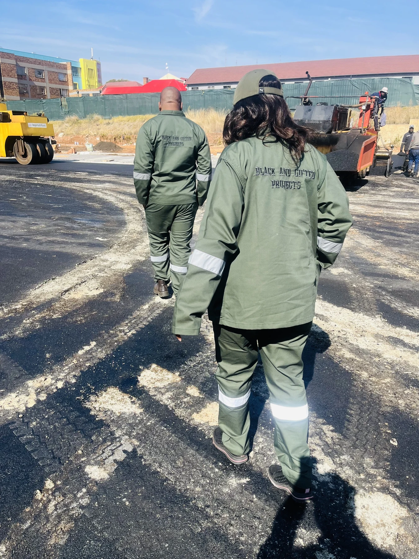 Asphalt surfacing